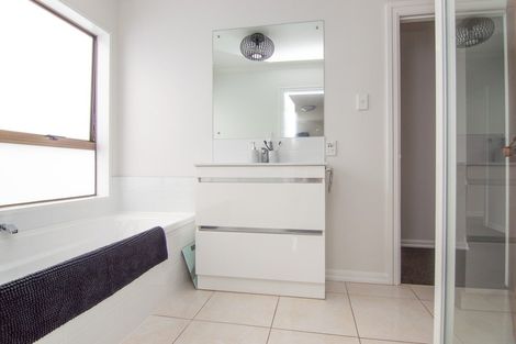 Photo of property in 417a Ruahine Street, Terrace End, Palmerston North, 4410