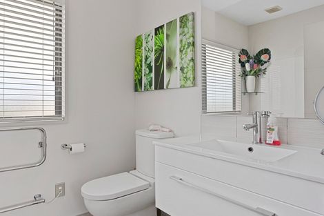 Photo of property in 22 Tahuna Street, Pegasus, 7612