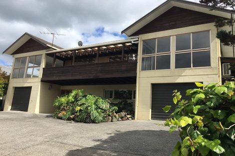 Photo of property in 65 Chelsea View Drive, Chatswood, Auckland, 0626