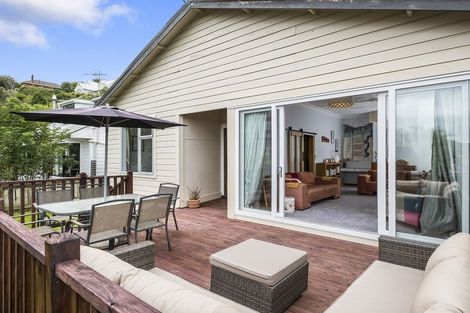 Photo of property in 15 Wharfdale Street, Macandrew Bay, Dunedin, 9014
