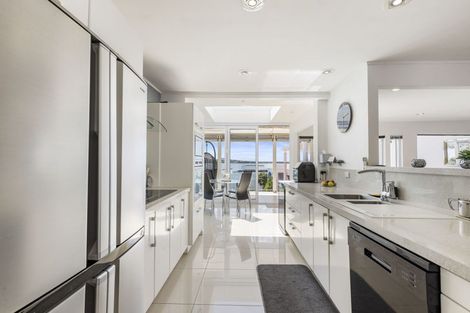 Photo of property in 100 Bramley Drive, Farm Cove, Auckland, 2012