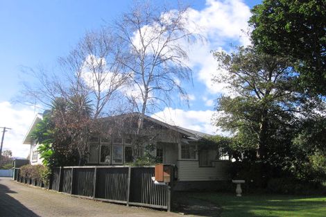 Photo of property in 1/29 Hardy Street, Waterloo, Lower Hutt, 5011