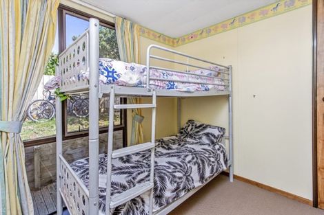 Photo of property in 5a Matchett Way, Mangere Bridge, Auckland, 2022