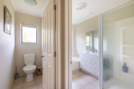 Photo of property in 12 Governor Grey Road, Snells Beach, 0920