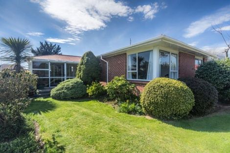 Photo of property in 26 Glenora Place, Hornby, Christchurch, 8042