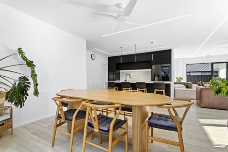 Photo of property in 89 Mawai Hakona Drive, Wallaceville, Upper Hutt, 5018