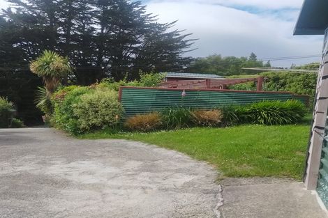 Photo of property in 26 Porterfield Street, Macandrew Bay, Dunedin, 9014