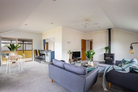 Photo of property in 115 Heta Road, Highlands Park, New Plymouth, 4312