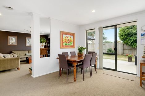 Photo of property in 9 Beachmere Place, Papamoa Beach, Papamoa, 3118