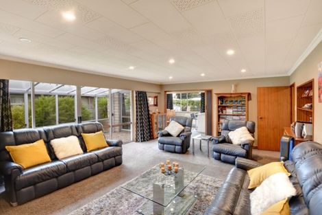 Photo of property in 30 Beaumaris Street, Outram, 9019