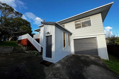 Photo of property in 2/69 Simon Ellice Drive, Bayview, Auckland, 0629