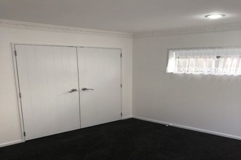 Photo of property in 43 Medallion Drive, Oteha, Auckland, 0632