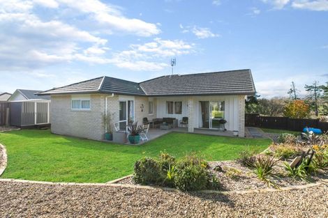 Photo of property in 14 Matau Close, Te Kauwhata, 3710