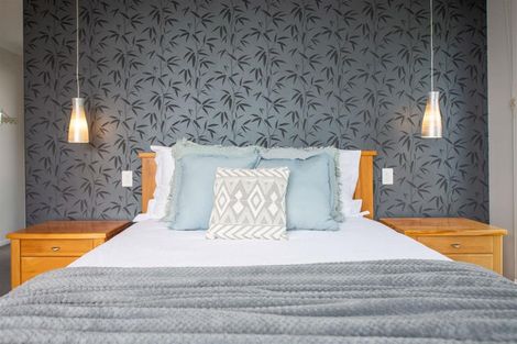 Photo of property in 39 Great Road West, Matipo Heights, Rotorua, 3015