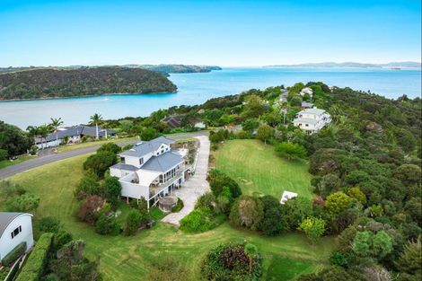 Photo of property in 6 Puriri Place, Sandspit, Warkworth, 0982