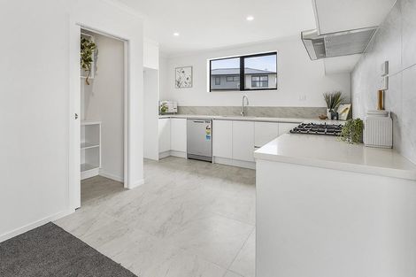 Photo of property in 9 Kawakawa Place, Hillcrest, Hamilton, 3216