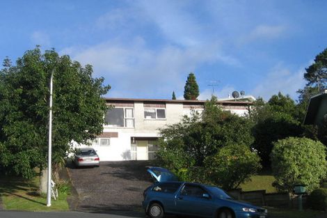 Photo of property in 19 Ensign Place, Hillcrest, Auckland, 0627