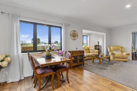 Photo of property in 10 Brendon Drive, Te Horo Beach, Otaki, 5581