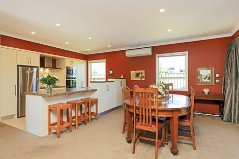 Photo of property in 4 Pukaki Place, Poraiti, Napier, 4112