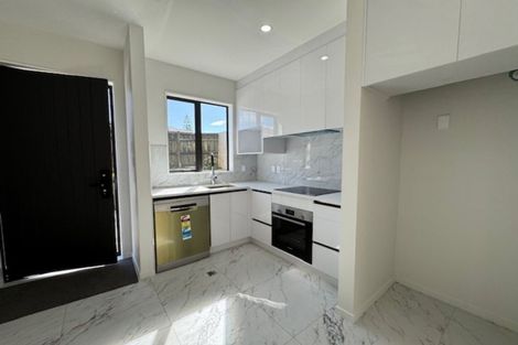 Photo of property in 18d Addington Avenue, Manurewa, Auckland, 2102