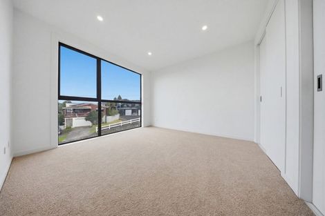 Photo of property in 2a Rangitoto Terrace, Milford, Auckland, 0620