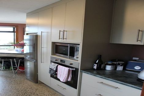 Photo of property in 15 South Road, Kensington, Dunedin, 9011