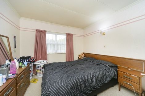 Photo of property in 1 Cremorne Avenue, Hokowhitu, Palmerston North, 4410