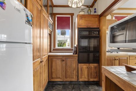 Photo of property in 61 Te Aroha Street, Hamilton East, Hamilton, 3216