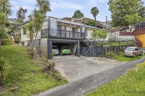 Photo of property in 58e Sunnyside Road, Sunnyvale, Auckland, 0612