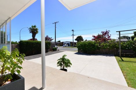 Photo of property in 51 Sandwich Road, St Andrews, Hamilton, 3200