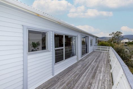 Photo of property in 13 The Crescent, Raumati South, Paraparaumu, 5032