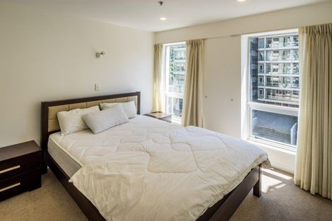 Photo of property in Terrace Heights Apartments, 4b/163 The Terrace, Wellington Central, Wellington, 6011