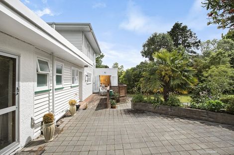 Photo of property in 337 Stokes Valley Road, Stokes Valley, Lower Hutt, 5019