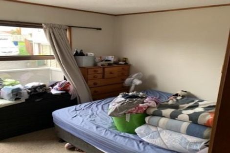 Photo of property in 4/18a Neal Avenue, Glenfield, Auckland, 0629