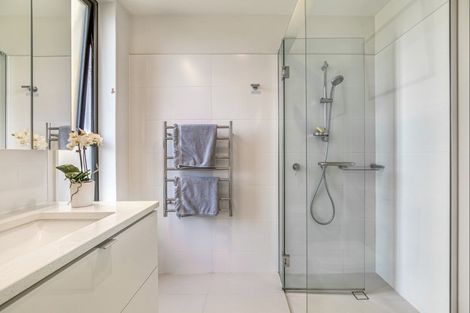 Photo of property in 23 Isitt Road, Hobsonville, Auckland, 0616