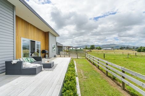 Photo of property in 33 Meavy Lane, Ashhurst, Palmerston North, 4470