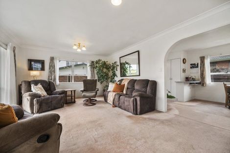 Photo of property in 118a Wellington Street, Pukekohe, 2120