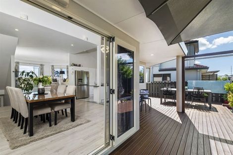 Photo of property in 1/11 Pine Ridge Terrace, Hauraki, Auckland, 0622