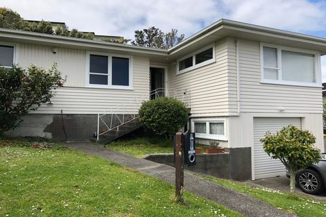 Photo of property in 10 Lomita Road, Johnsonville, Wellington, 6037