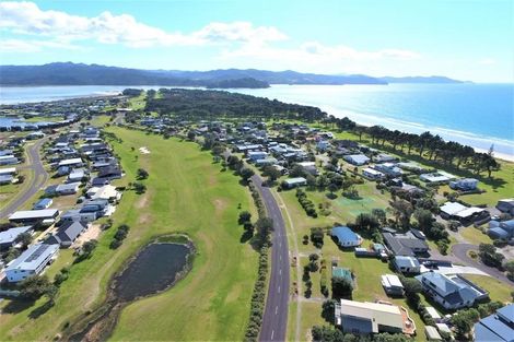 Photo of property in 620 Matarangi Drive, Matarangi, Whitianga, 3592