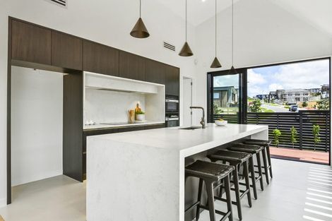 Photo of property in 44 Waitai Close, Long Bay, 0630