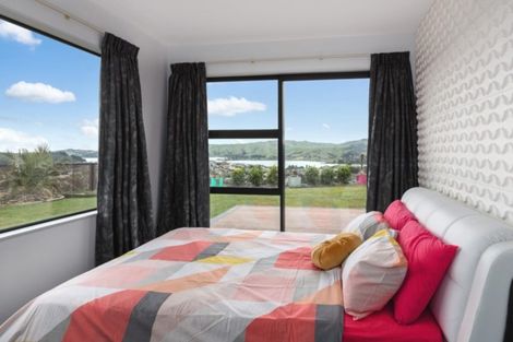 Photo of property in 131 Endeavour Drive, Whitby, Porirua, 5024