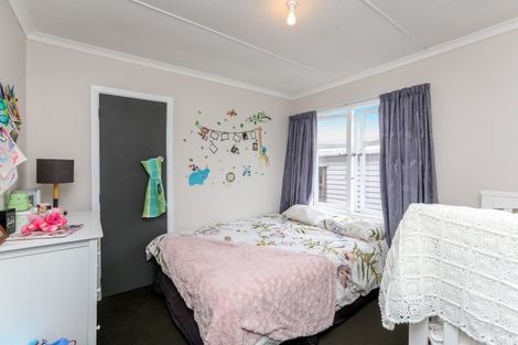 Photo of property in 5 Old South Road, Okato, 4335