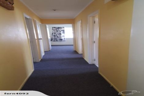 Photo of property in 337 Roscommon Road, Clendon Park, Auckland, 2103