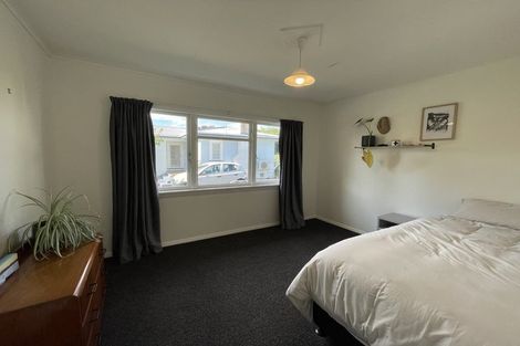 Photo of property in 1 Chester Place, Taradale, Napier, 4112