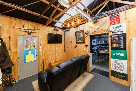 Photo of property in 19 Wellesley Street, Feilding, 4702