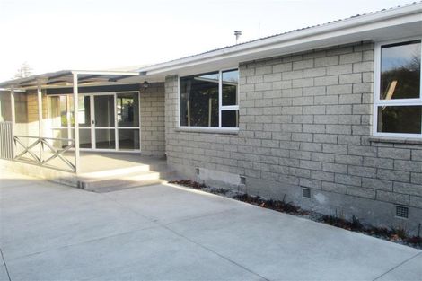 Photo of property in 13 Ruakaka Street, Hornby, Christchurch, 8042