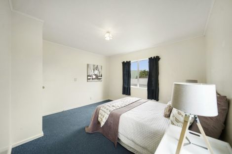 Photo of property in 3a Zircon Place, Wiri, Auckland, 2104