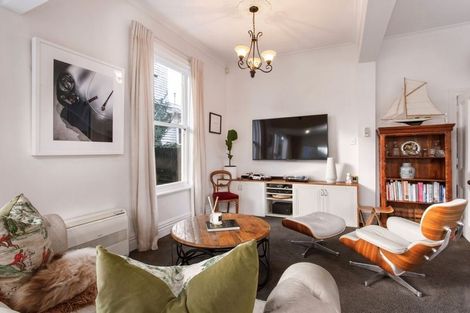 Photo of property in 73 Caledonian Road, St Albans, Christchurch, 8014