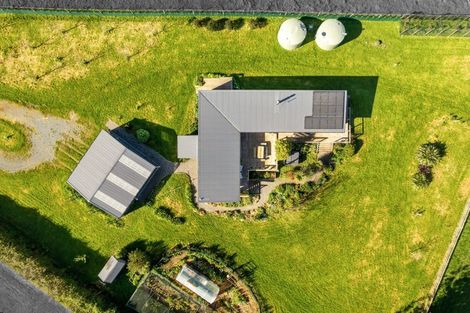 Photo of property in 438 Whitemans Valley Road, Whitemans Valley, Upper Hutt, 5371